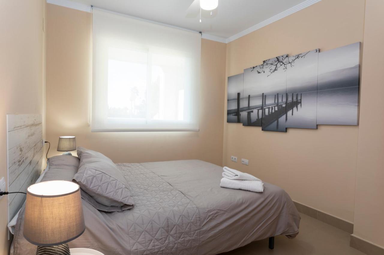 Brisas B2, 2 Dormitorios, Playa A 50M, By Bookindenia Luaran gambar
