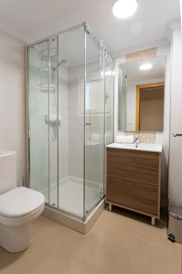 Brisas B2, 2 Dormitorios, Playa A 50M, By Bookindenia Luaran gambar